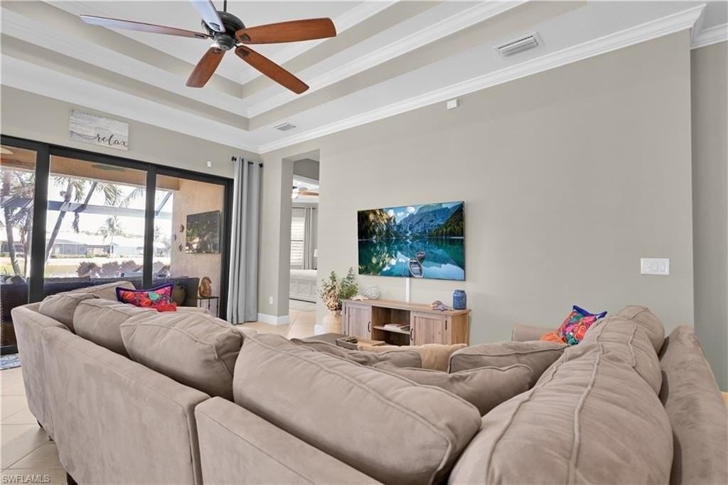 9104 Isla Bella Cir #126 - Photo 5 of 50