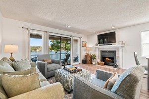 featured image of 1319 Airport Rd #1B
