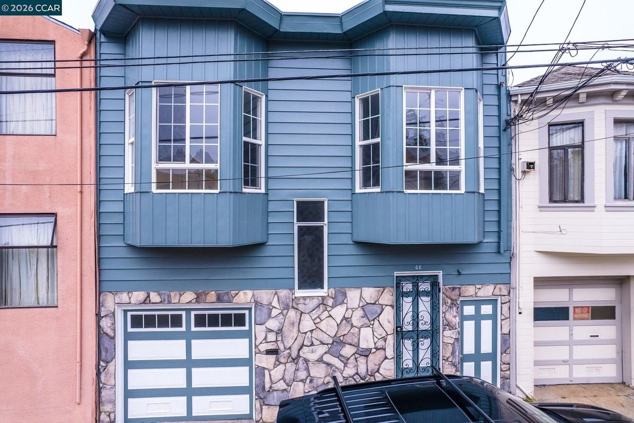 46 Laura St - Photo 2 of 33