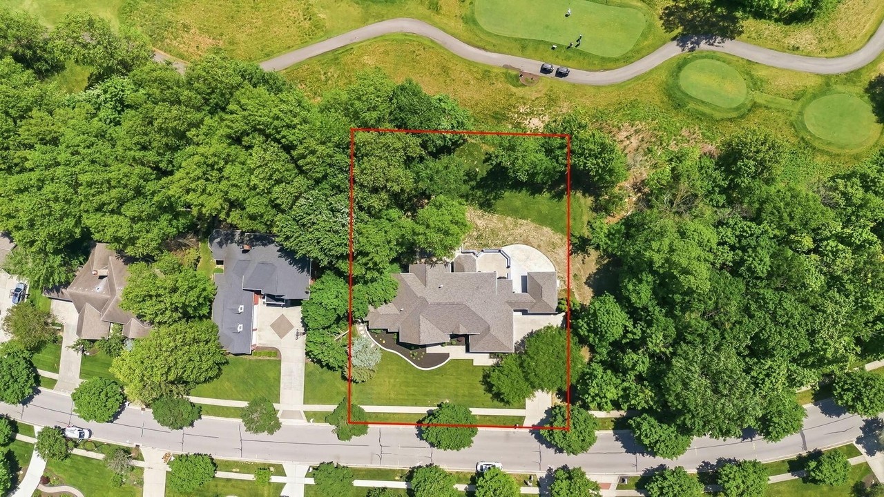 8432 Tartan Fields Dr - Photo 4 of 50