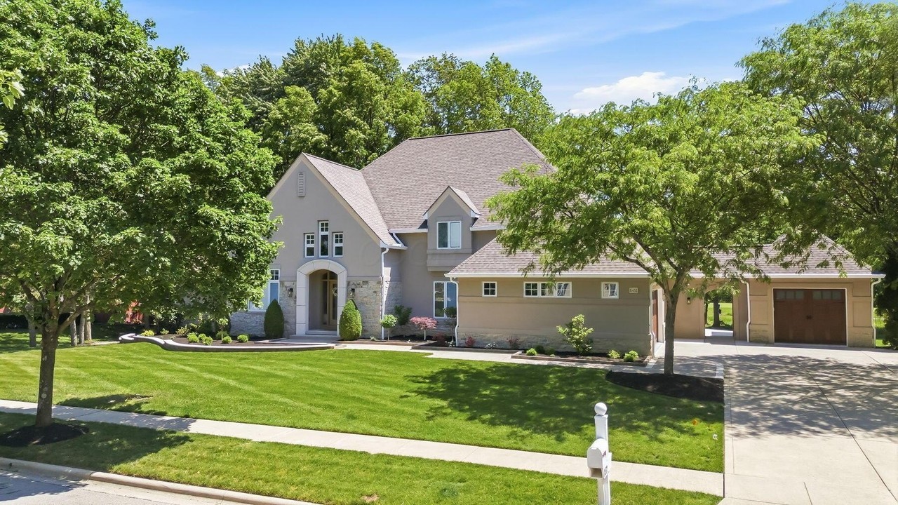 8432 Tartan Fields Dr - Photo 7 of 50