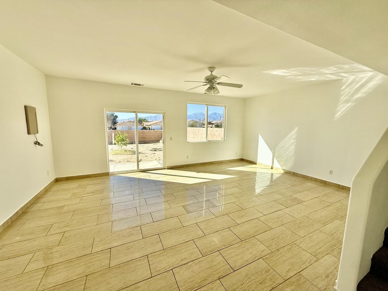 13827 Luis Dr #A - Photo 5 of 17