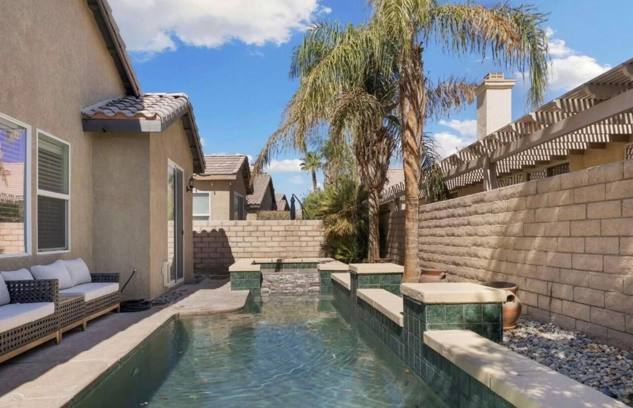 82770 Matthau Dr - Photo 3 of 17