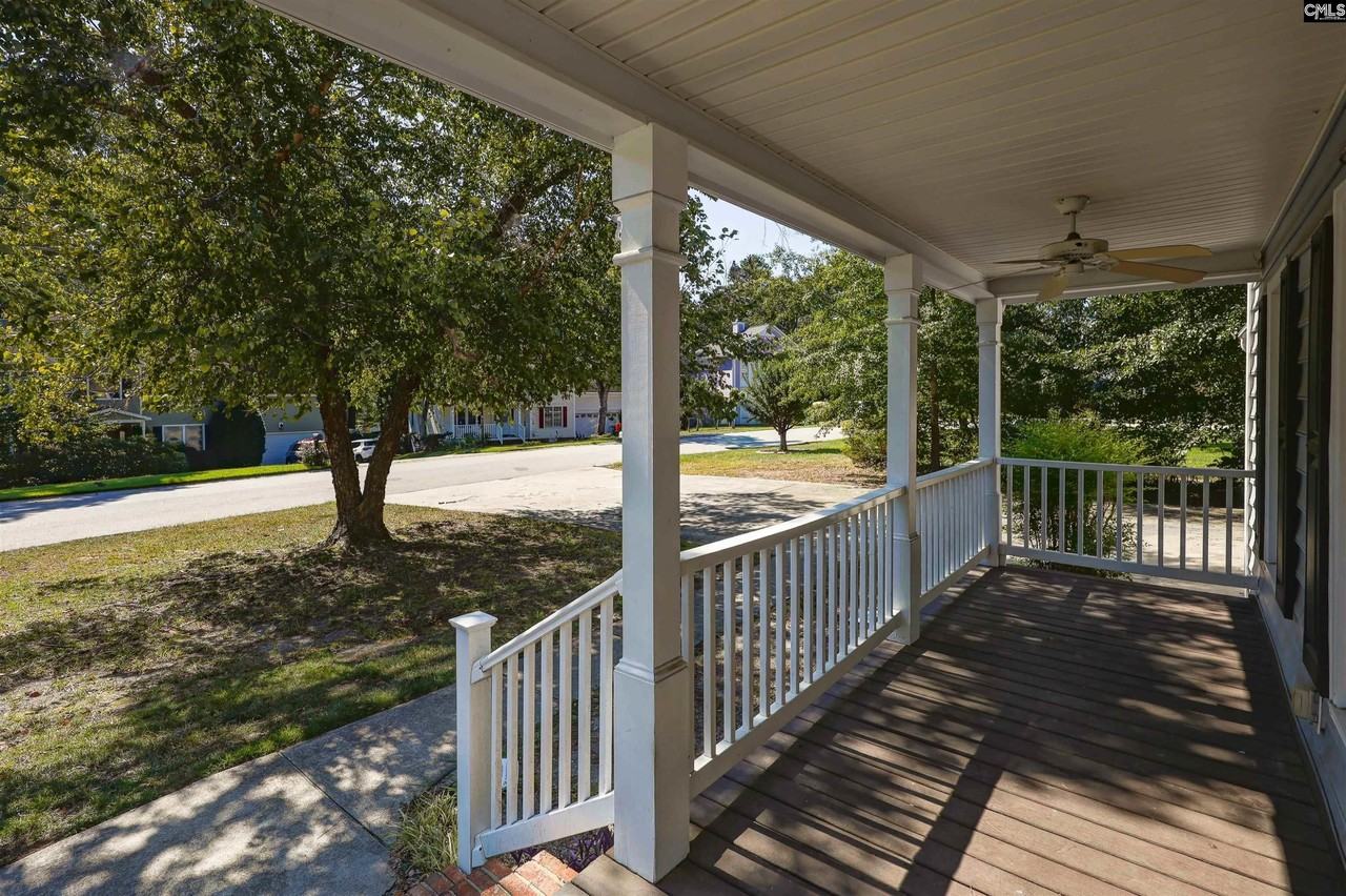 141 Brook Hollow Dr - Photo 3 of 42