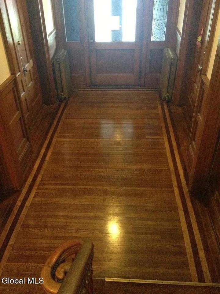 1154 Madison Ave #6 - Photo 4 of 18