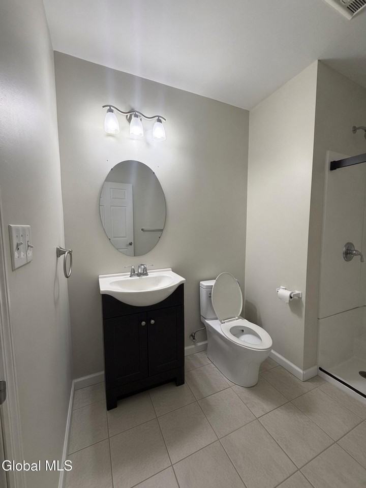 101 Prospect St #1 - Photo 7 of 15