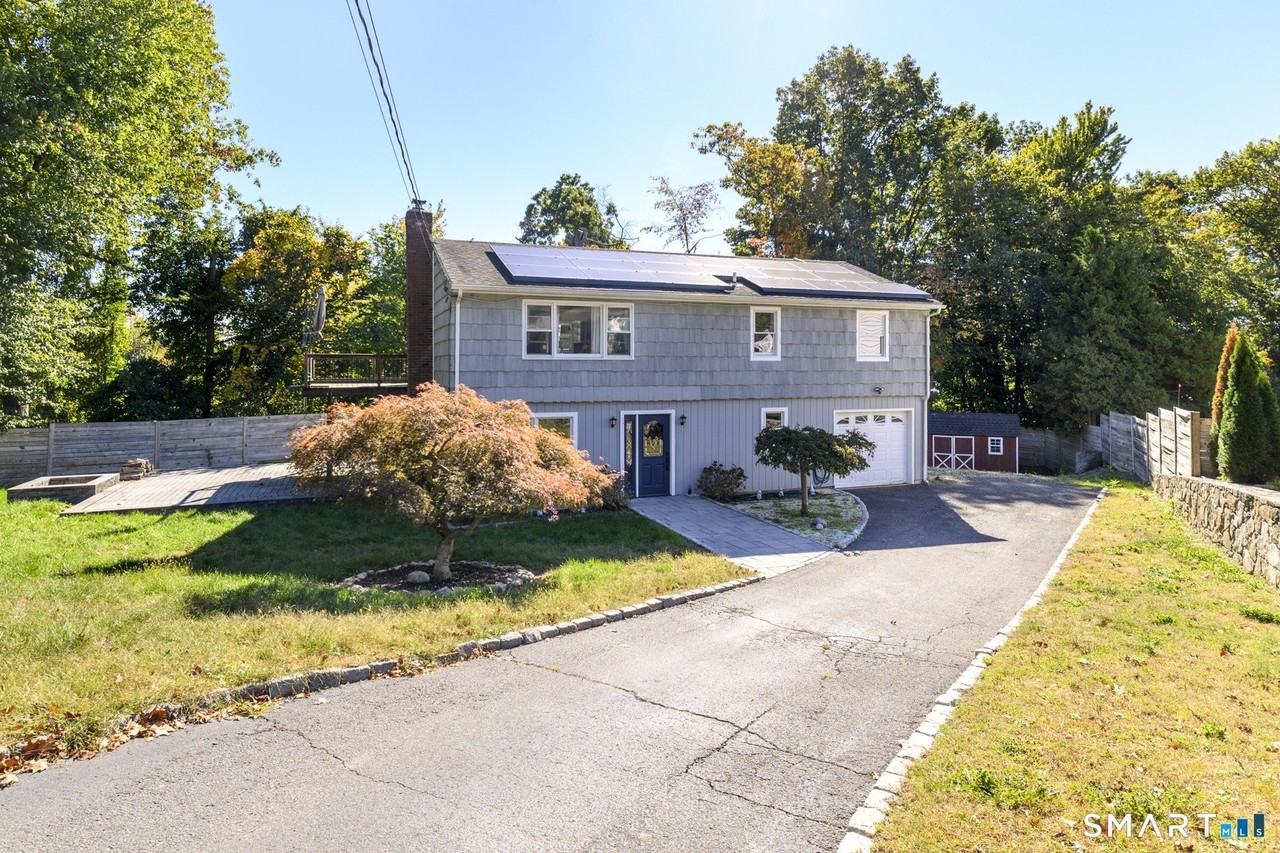 17 Kingsbury Rd