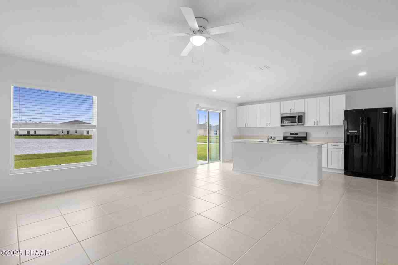 1278 Belle Isle Ln - Photo 5 of 29