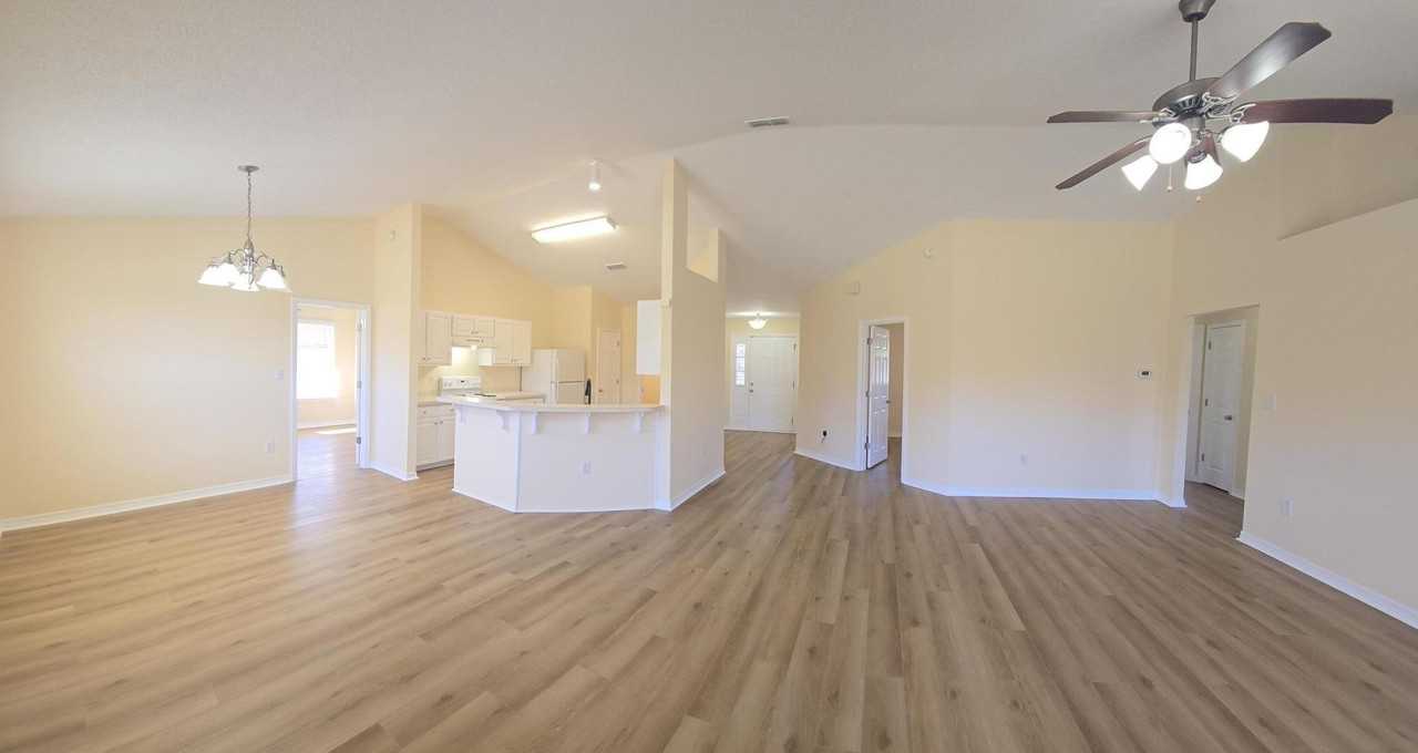 226 Citadel Ln - Photo 3 of 50