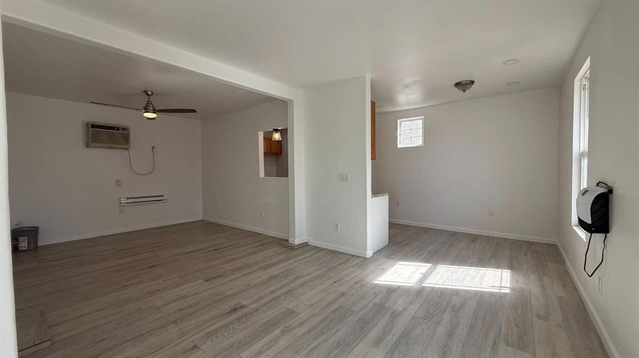 2145 Dairy Ave - Photo 4 of 9