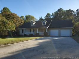 featured image of 144 Hawksworth Pl