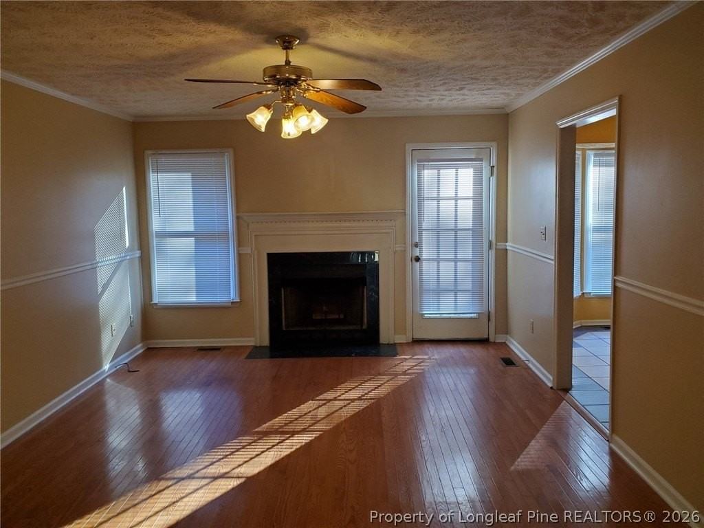 144 Hawksworth Pl - Photo 4 of 10