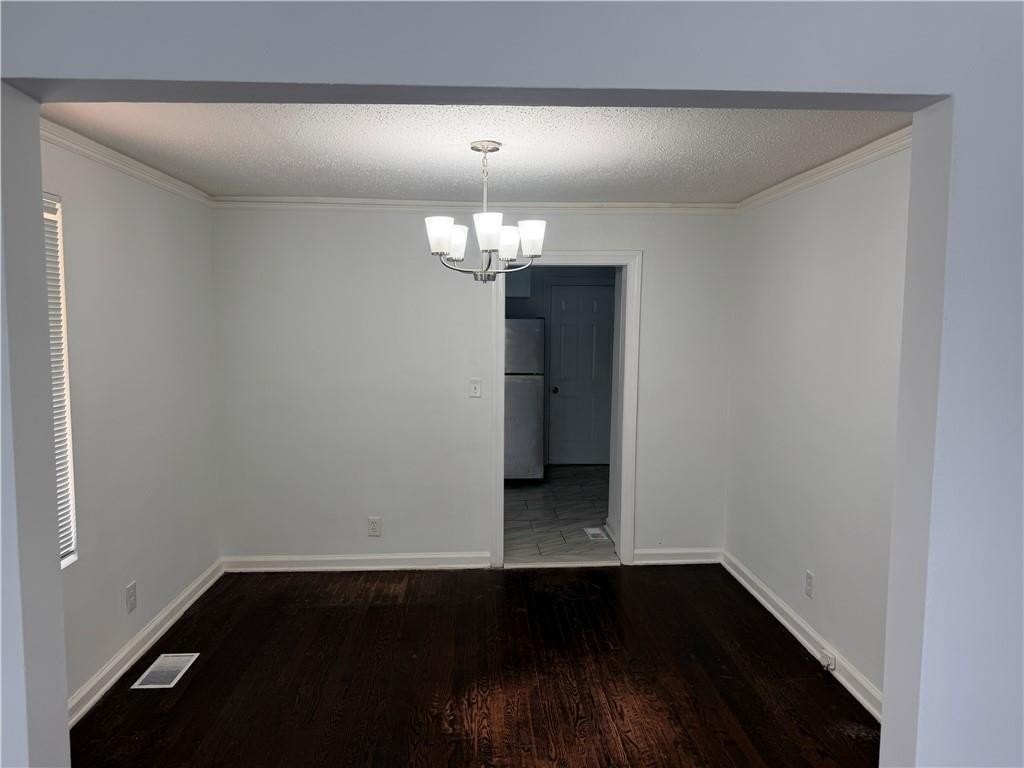 1953 Don Juan Ln - Photo 5 of 11