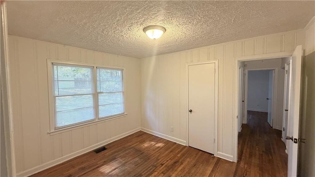 3129 Bluebird Ln - Photo 6 of 10