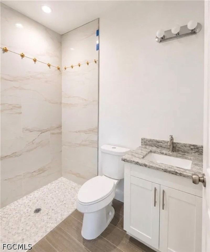 5425/5427 Centennial Boulevard - Photo 6 of 7