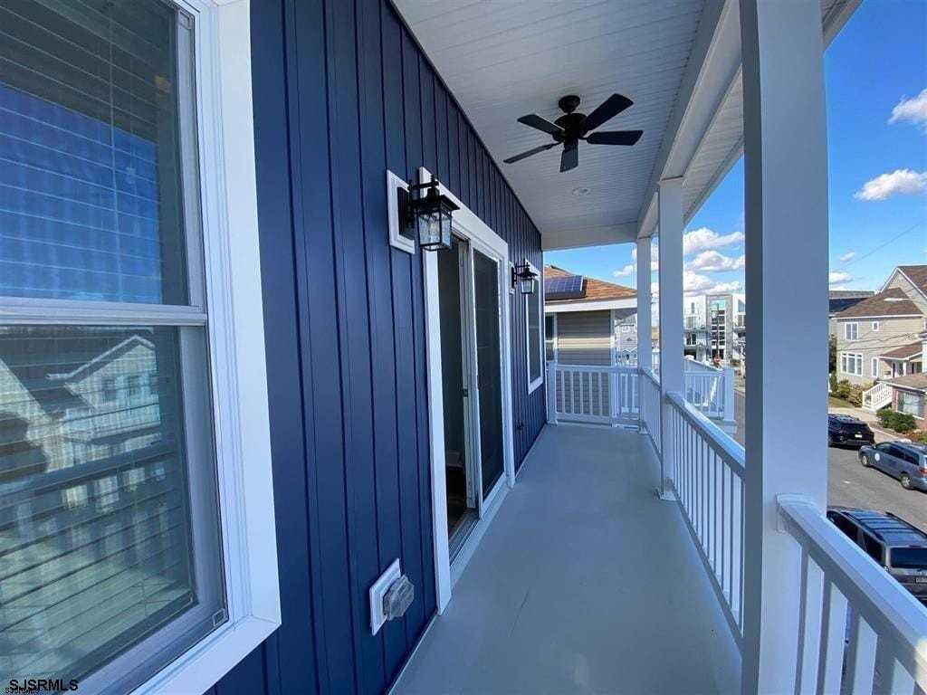 118 N New Haven Ave - Photo 2 of 23