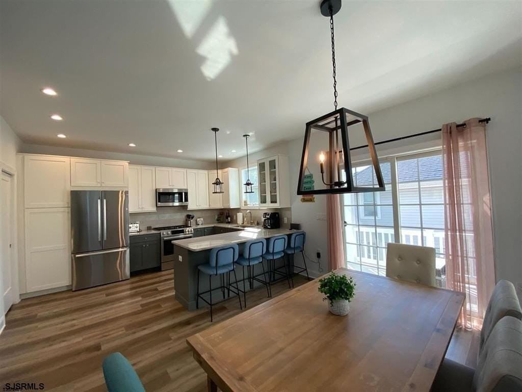 118 N New Haven Ave - Photo 7 of 23