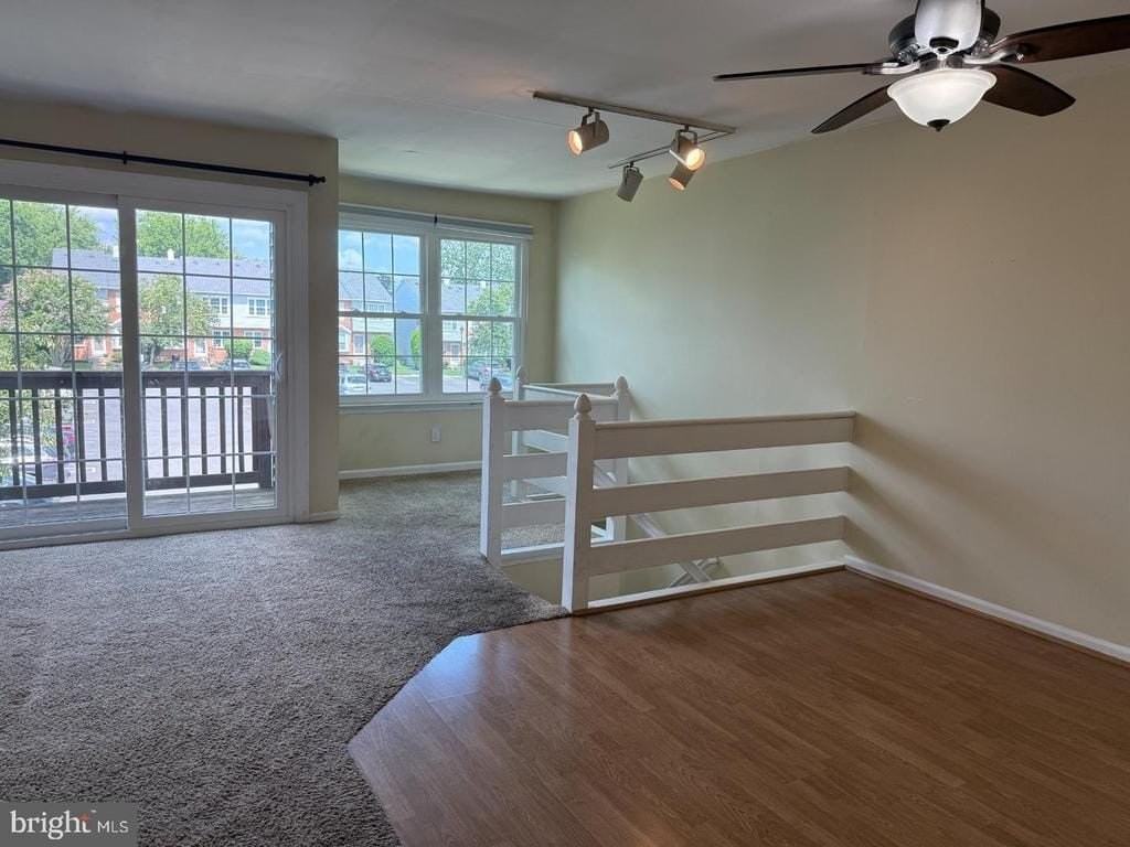 1035 Northridge Dr - Photo 3 of 21