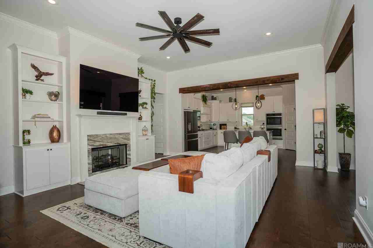 13397 Belle Prairie Dr - Photo 6 of 27