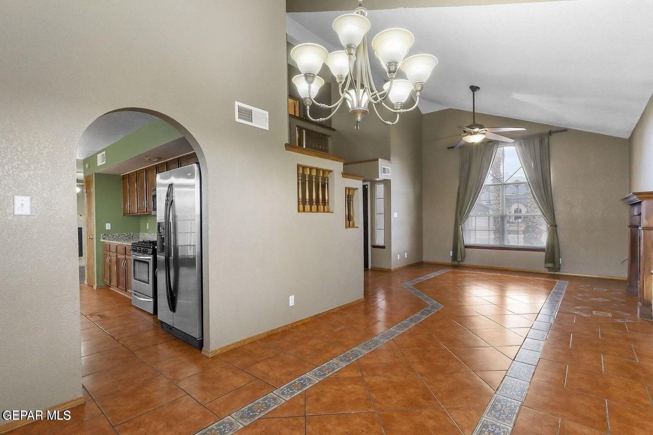 11312 Loma Royal Pl - Photo 6 of 29