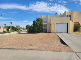 featured image of 10401 Ashwood Dr