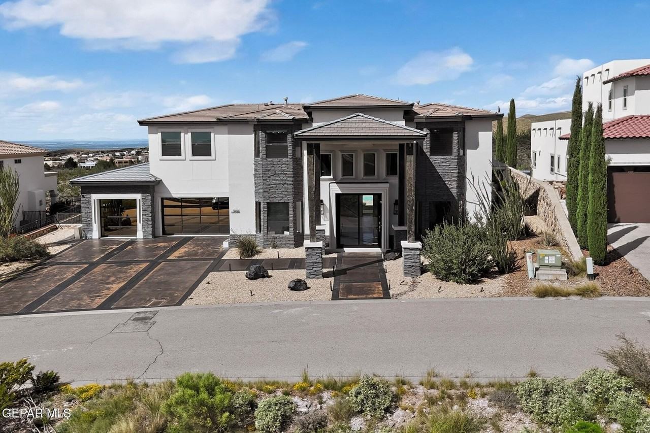 5905 Ojo De Agua Dr - Photo 2 of 50
