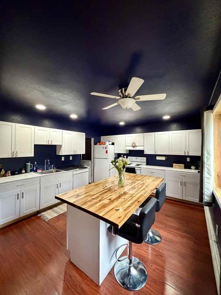 336 Kit Blvd - Photo 7 of 27