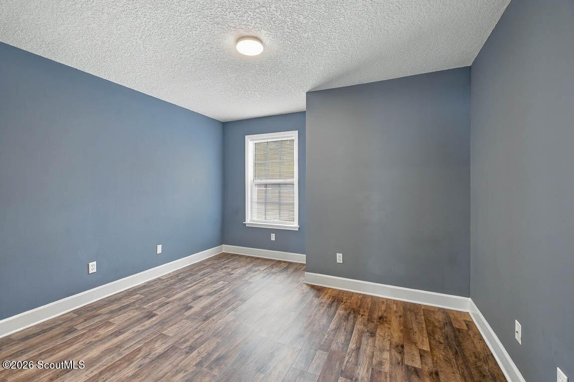 206 Red Bud Ct - Photo 7 of 18