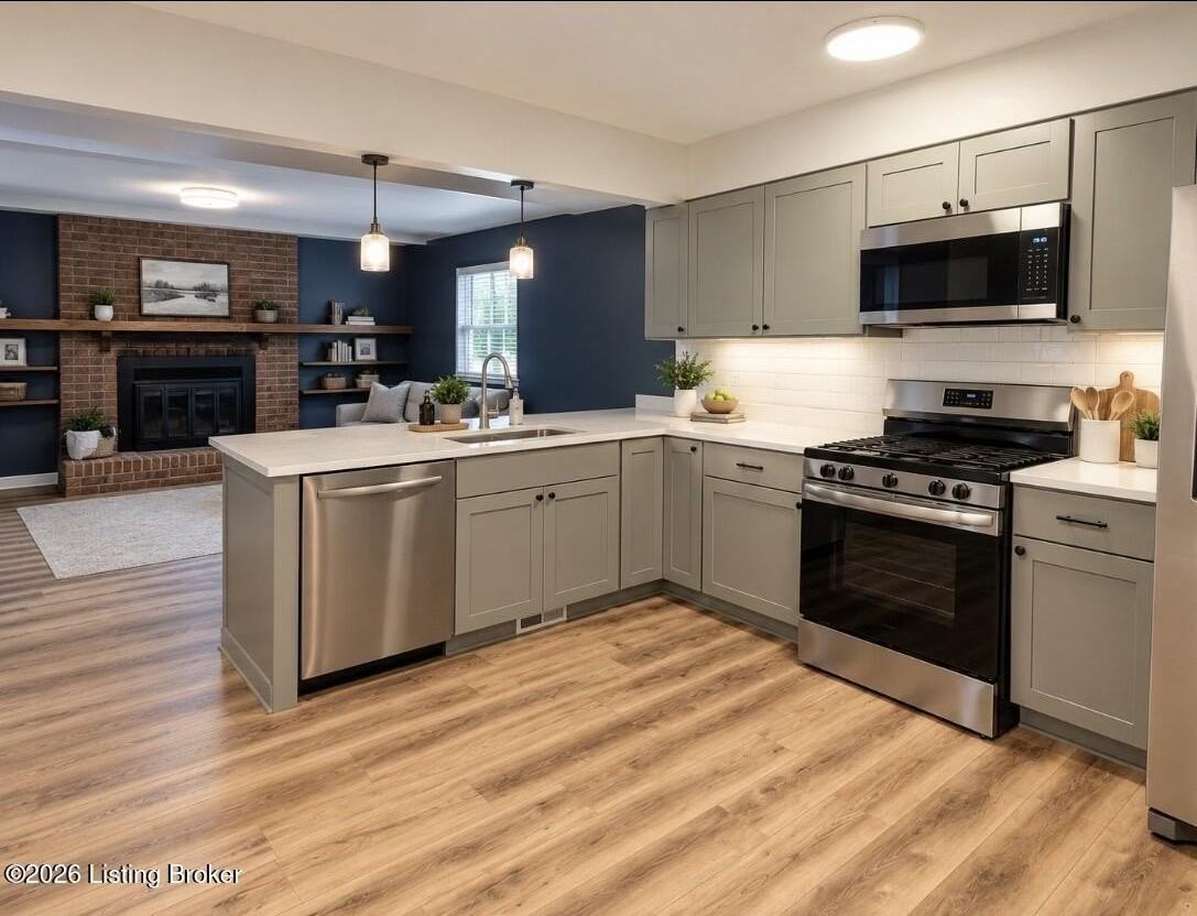 3309 Enridge Dr - Photo 2 of 8