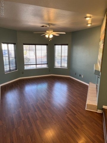 1214 Briarstone Dr - Photo 3 of 19