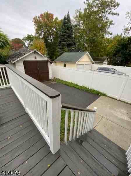 38 Randolph Pl - Photo 3 of 36