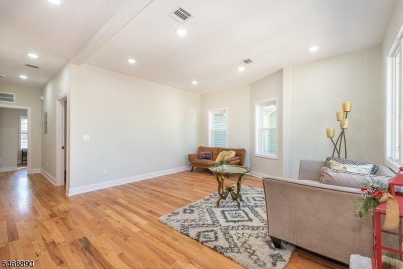 900 Lake St #2 - Photo 4 of 12
