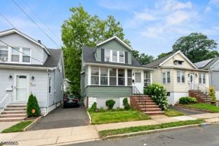 1952 William St - Photo 1 of 1