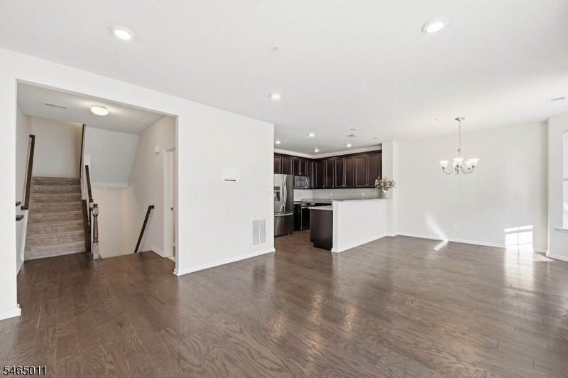 1424 Hudson Cir - Photo 5 of 29