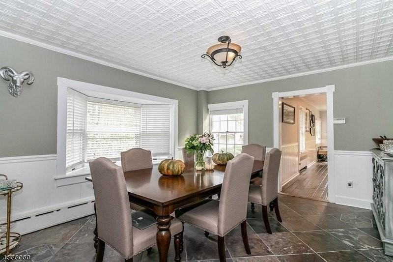 355 Green Village Rd - Photo 7 of 19