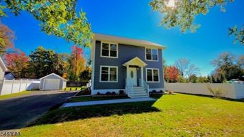 featured image of 1357 S Beverwyck Rd
