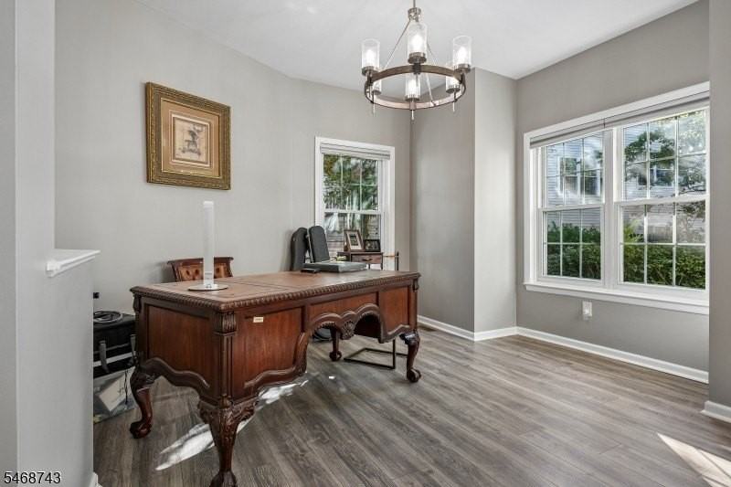 1602 Northcrest Ter - Photo 5 of 28