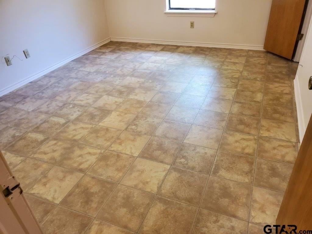 13349 Rhudy Dr - Photo 2 of 6
