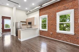 featured image of 21 W 20th St #205