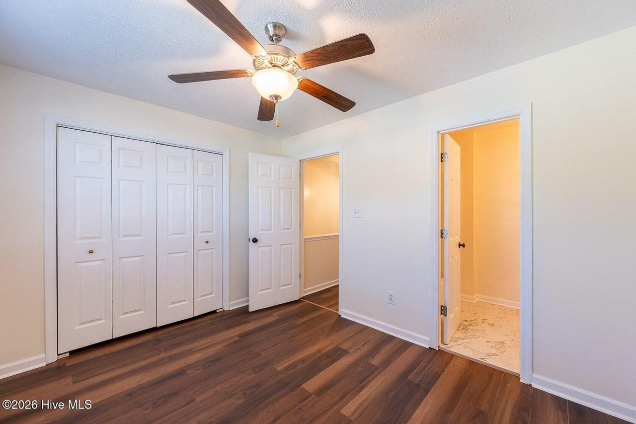 4714 Brookwood Dr - Photo 5 of 10