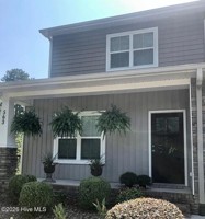 featured image of 563 Ne Broad St