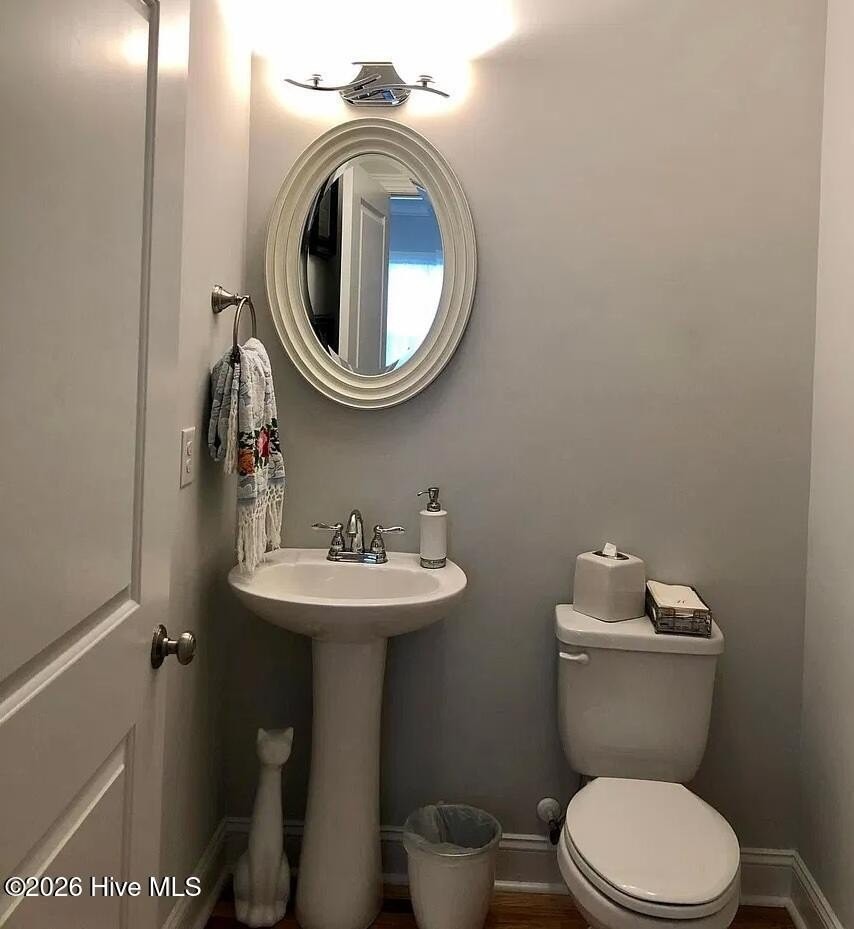 563 Ne Broad St - Photo 7 of 13