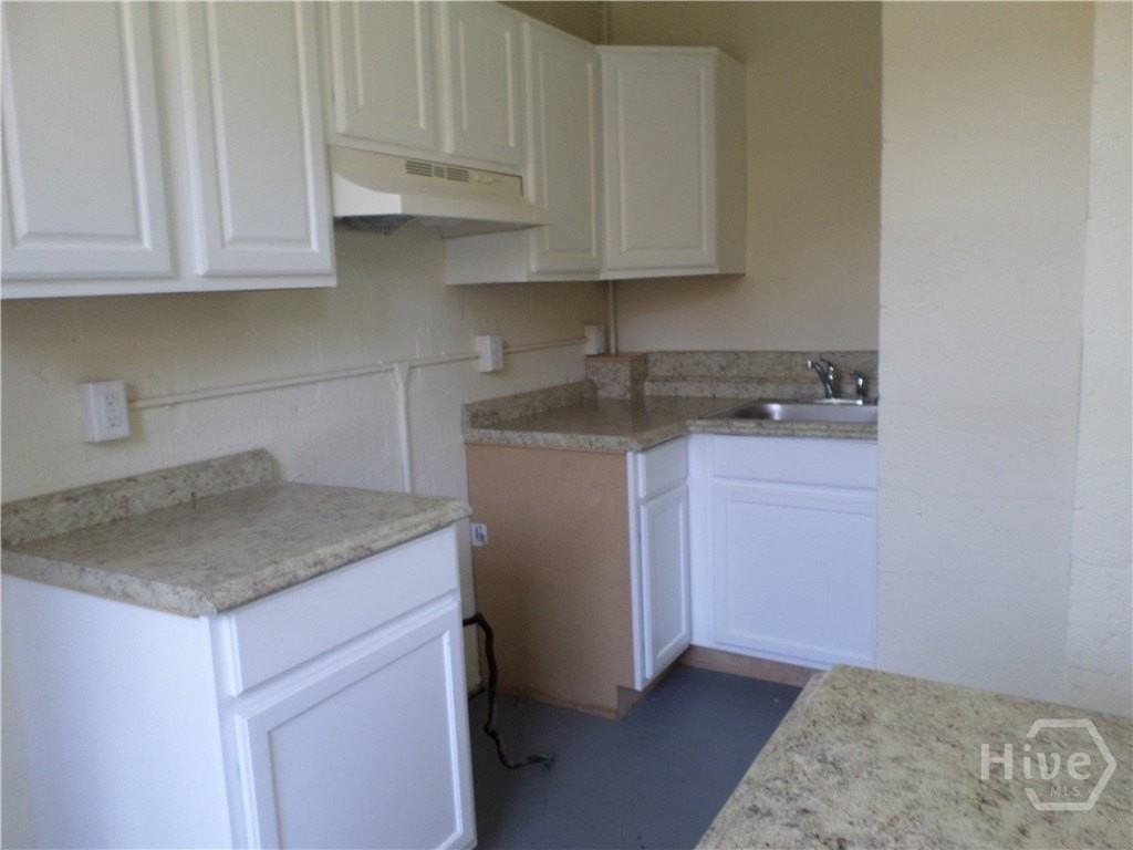 807 Crosby St - Photo 3 of 10