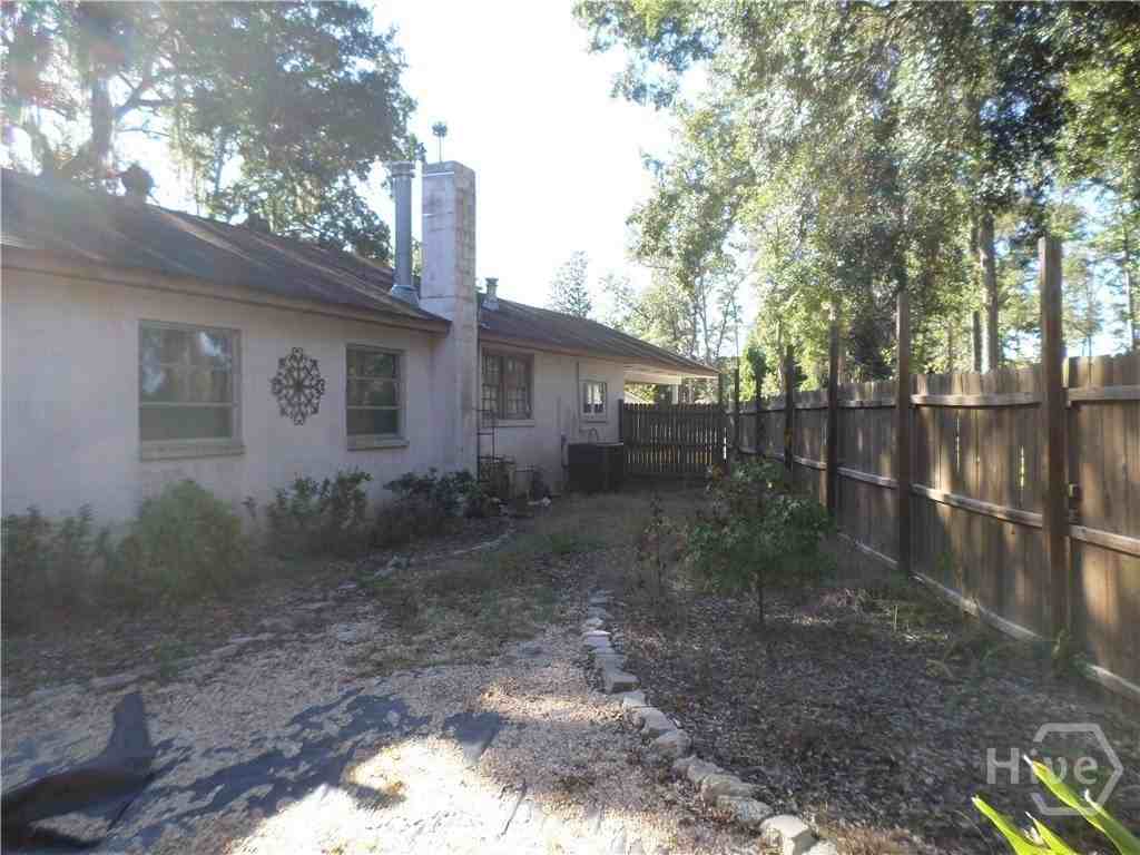 8705 Ferguson Ave - Photo 2 of 26