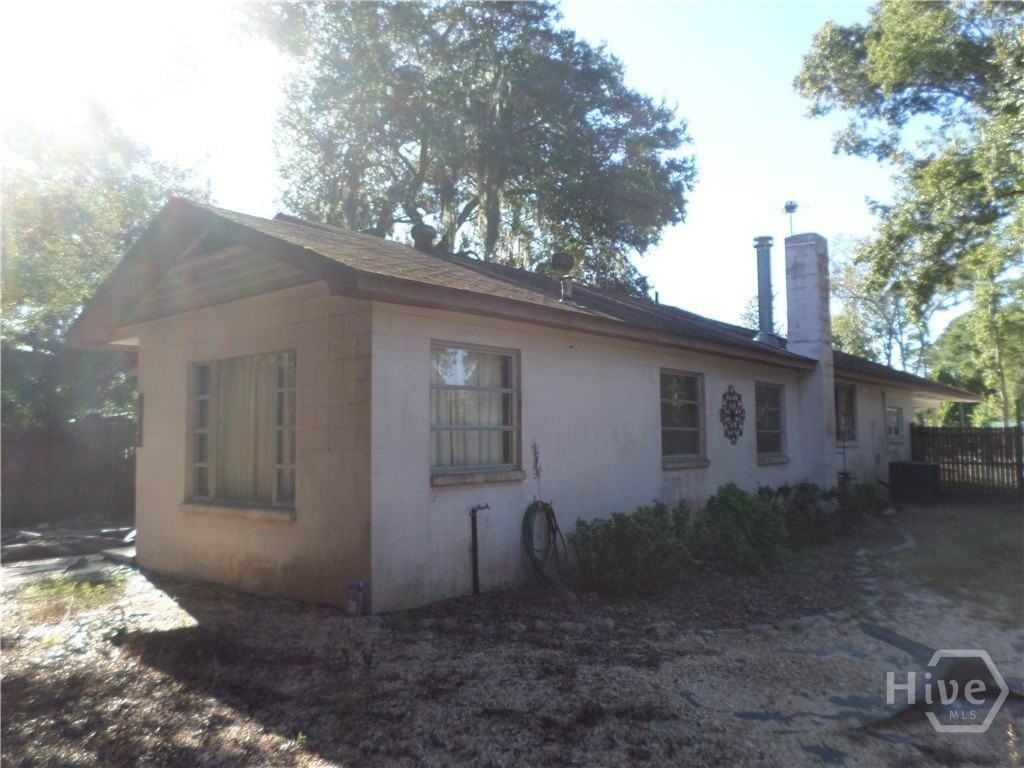 8705 Ferguson Ave - Photo 3 of 26