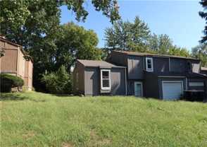 9525 Manning Ave - Photo 1 of 1