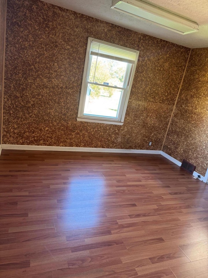 101 Djeddah Dr - Photo 6 of 15