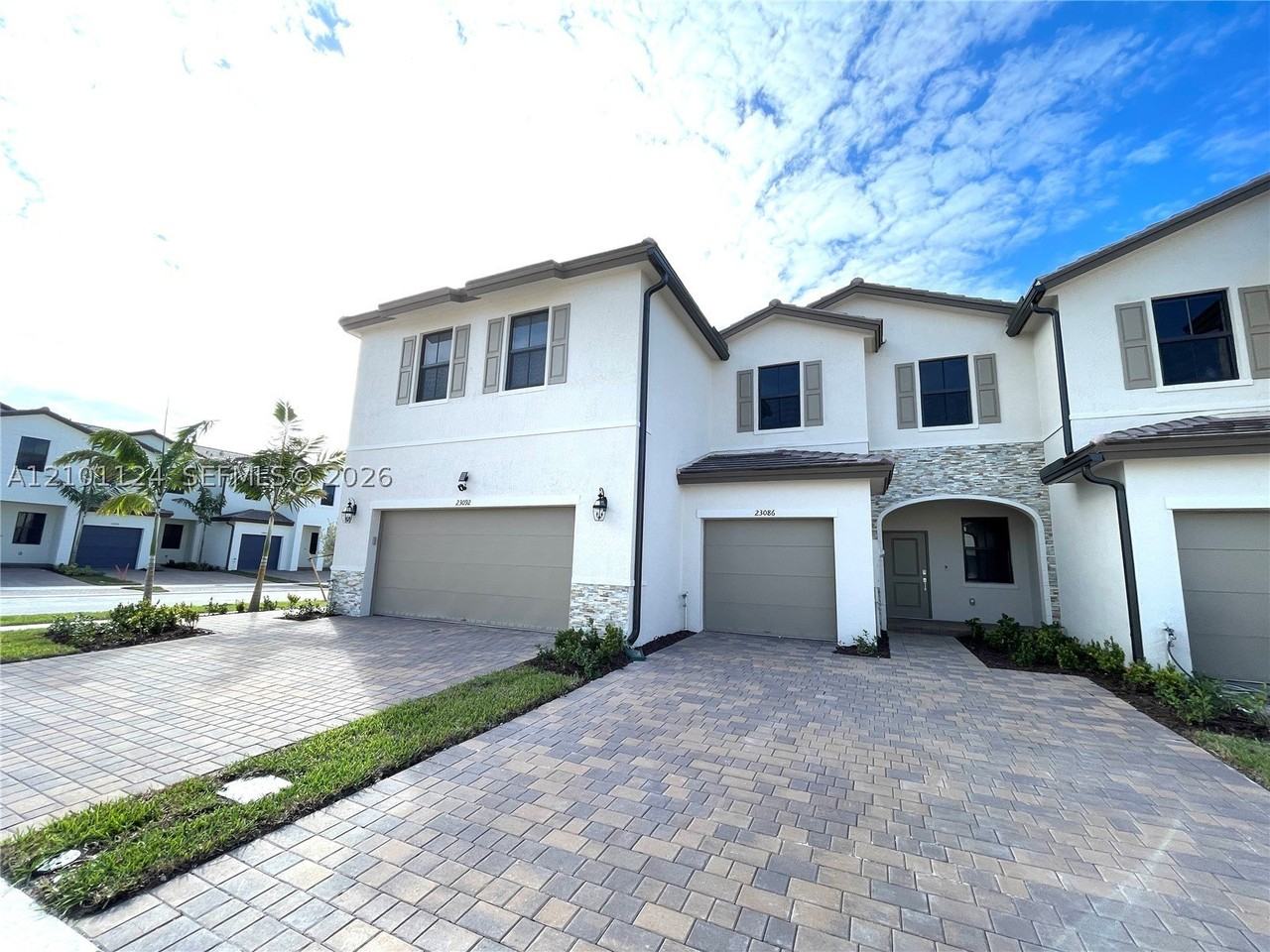 23086 Sw 128th Pl #23086 - Photo 3 of 24