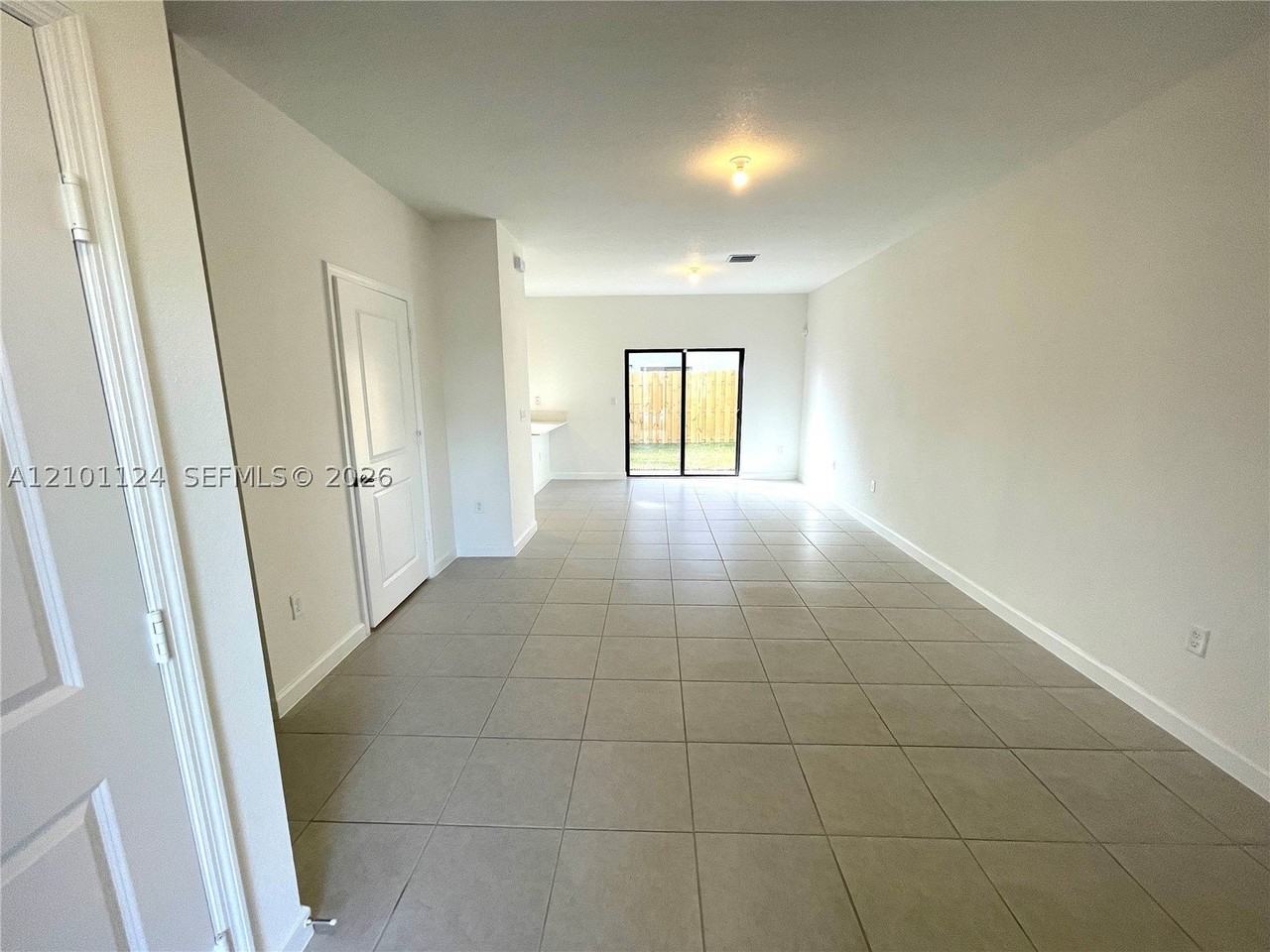 23086 Sw 128th Pl #23086 - Photo 4 of 24