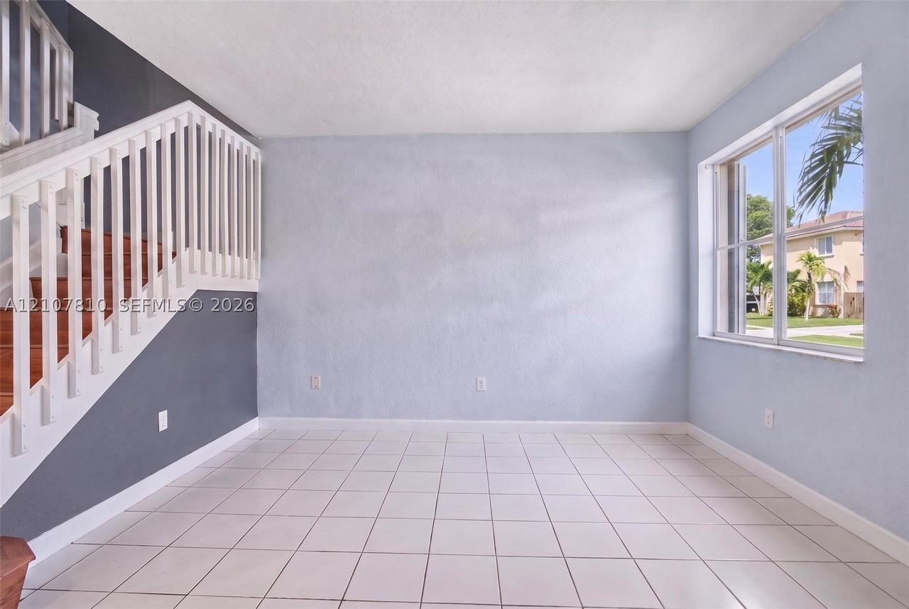 6940 Nw 177th St #P105 - Photo 2 of 39